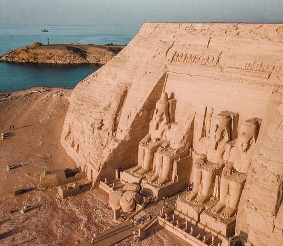 Cairo sightseeing، Egy Travel Lux، Egypt tours، Hurghada beaches، Luxor attractions، Nile cruises، Pyramids tours، Red Sea diving، Sharm El Sheikh resorts، Siwa Oasis tours